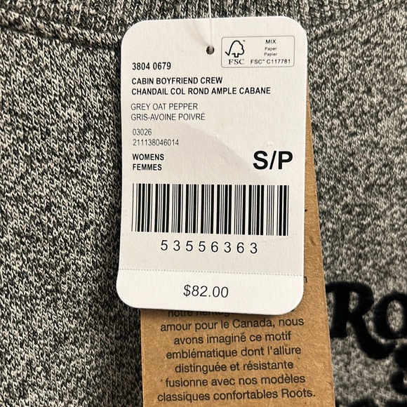ROOTS Cabin Boyfriend Crew sweater NWT. Women's small. - Picture 2 of 2